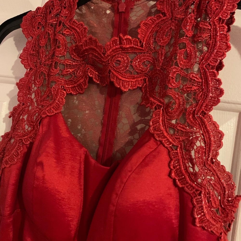 Dress - Picture 2 of 6